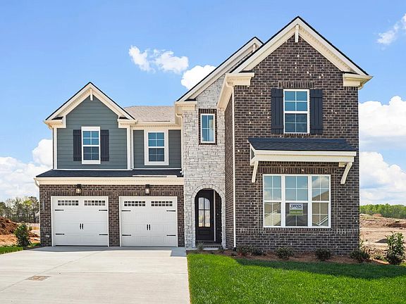 The Kinsley C Exterior