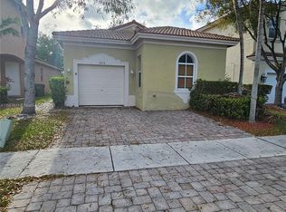1016 NE 39th Ave, Homestead, FL 33033