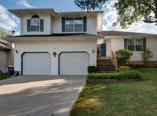 2938 W Darby St, Springfield, MO 65810