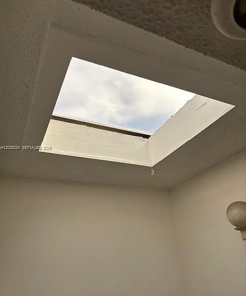 3190 Bird Ave — Photo 22