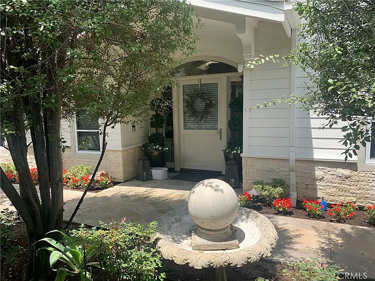 4 Sandbar Dr — Photo 2