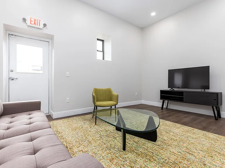 The Lofts on Pearl — Photo 61