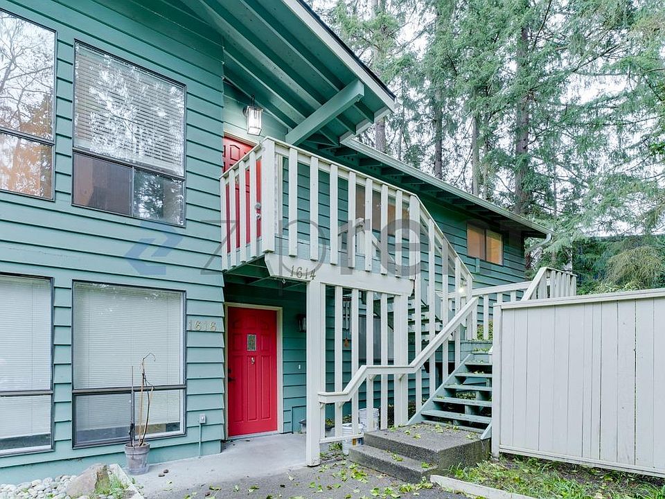1st image of 1614 NE 199th Ct #1614
