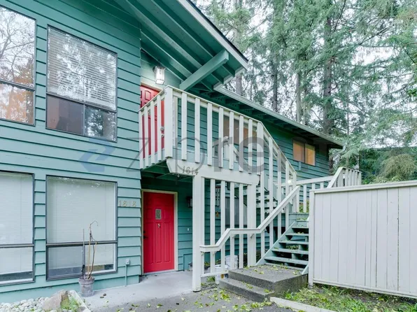 1614 NE 199th Ct #1614, Seattle, WA 98155