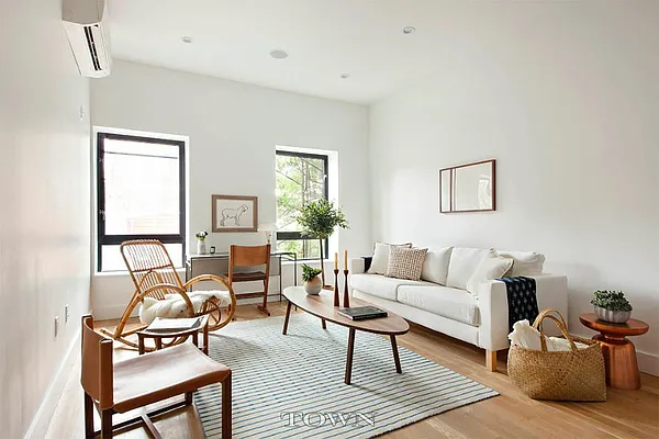 Sold by Town Residential | media 6