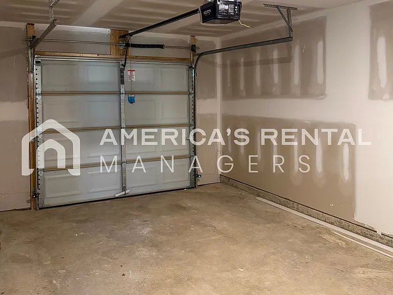 106 River Grass Dr — Photo 23