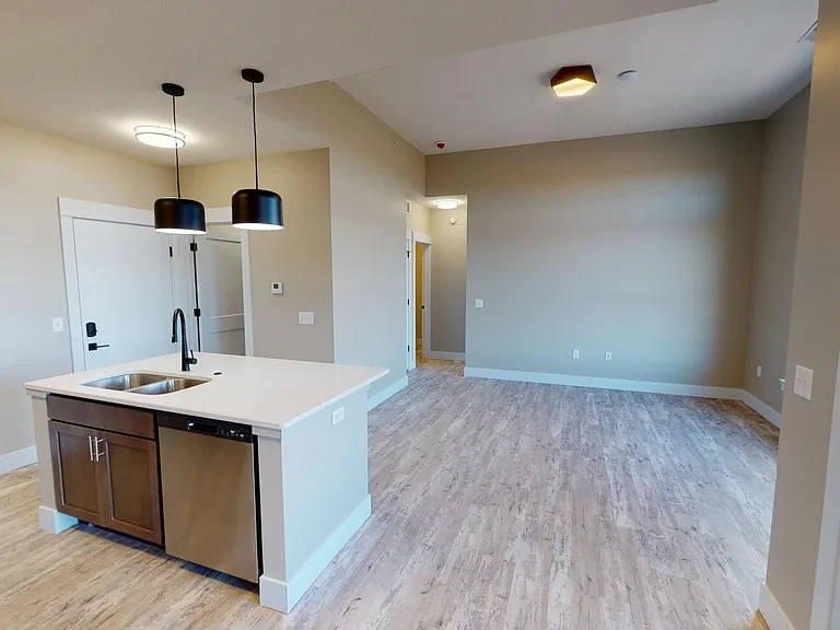 2014 University Dr — Photo 10