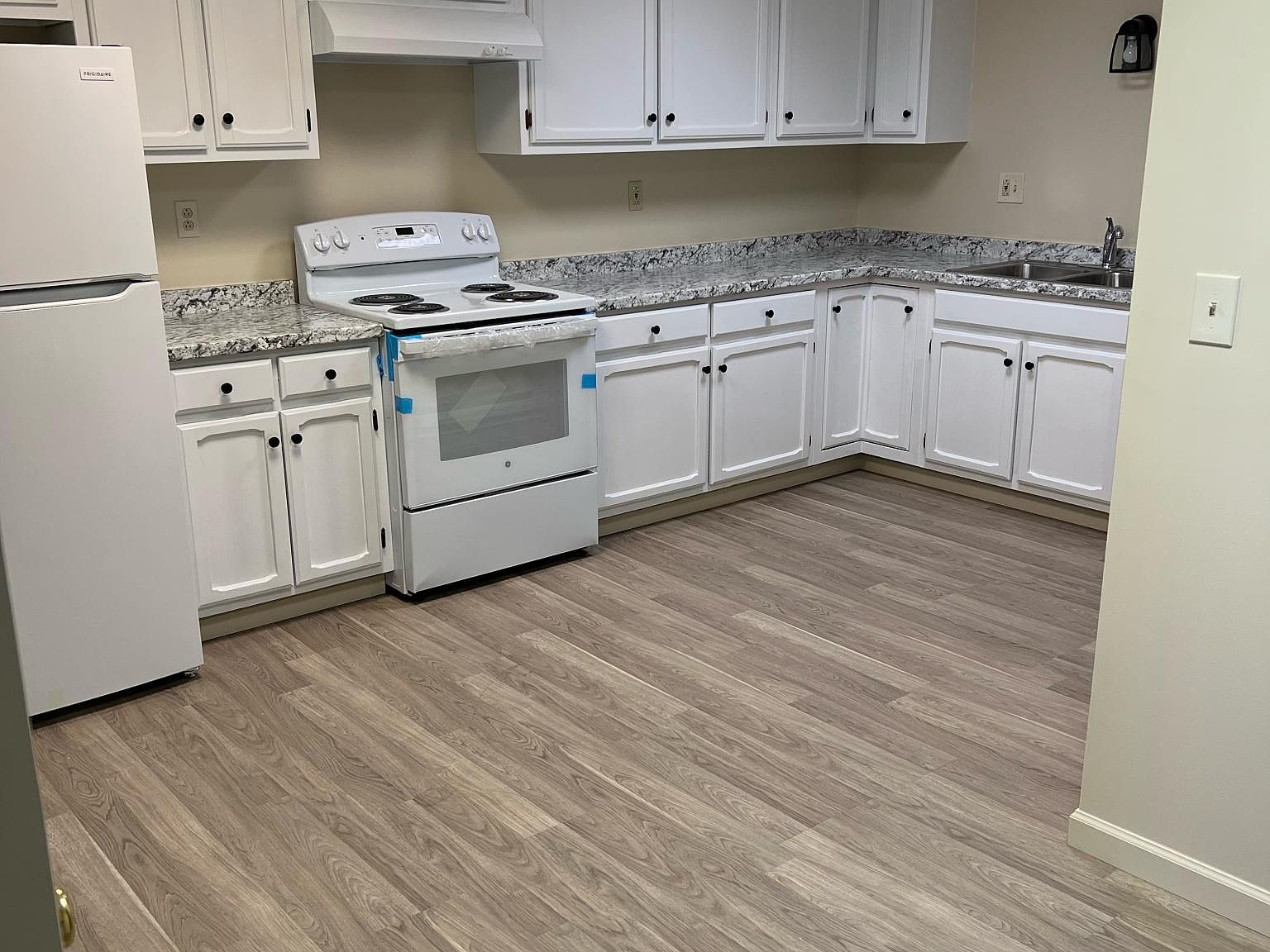 818 Eagle St, Utica, NY 13501 Zillow