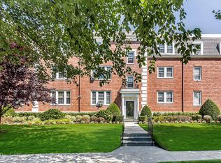 119 2nd St APT I2, Garden City, NY 11530