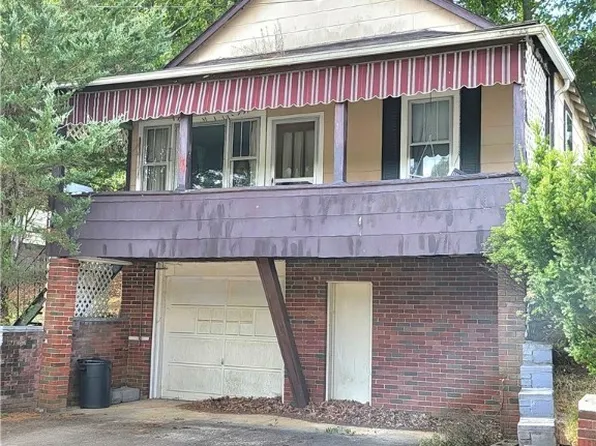 317 3rd Ave, Ripley, WV 25271