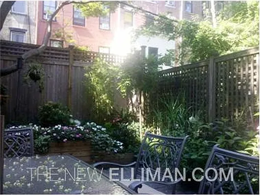 Rented by Douglas Elliman | media 18