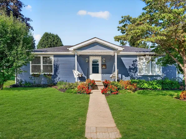 1530 S 21st St, Elwood, IN 46036