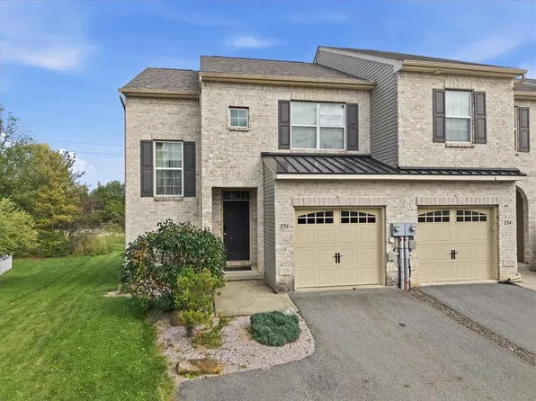 256 Milkweed Dr, Allentown, PA 18104