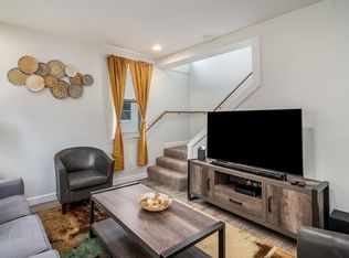 327 W School St #ID1285045P, Villa Park, IL