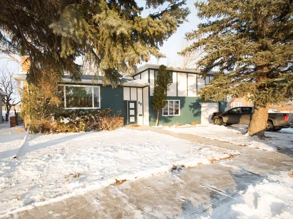 22 Spruce Dr, Havre, MT 59501