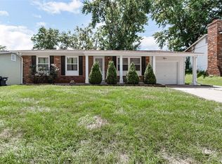 12120 Wesmeade Dr, Maryland Heights, MO