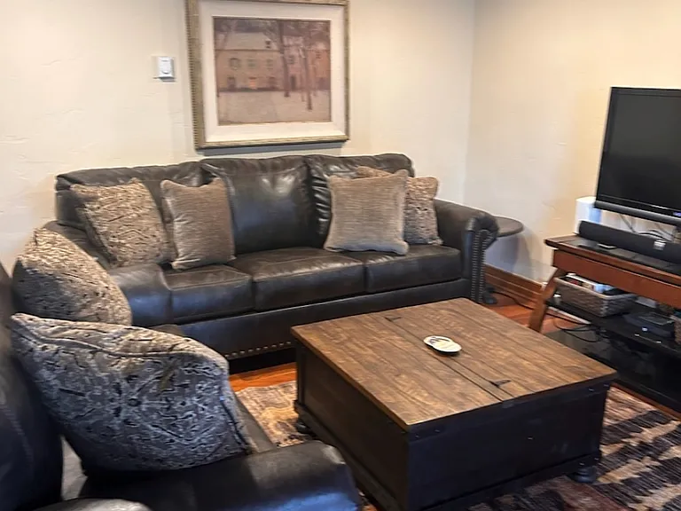 2821 Basingdale Blvd #4 — Photo 4