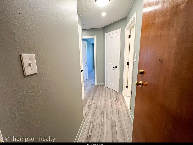 426 Pleasant St #20 — Photo 12