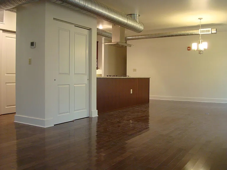 33 W North Ave #3B — Photo 10