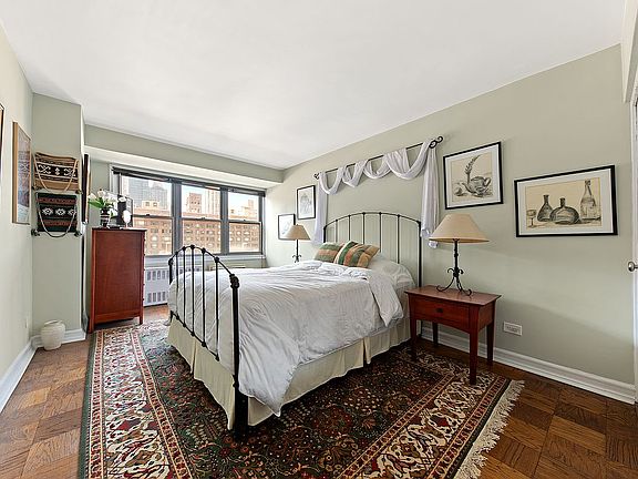 4th image of 435 E 65th St APT 11E