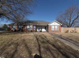 2120 Maplewood Dr, Conway, AR 72032