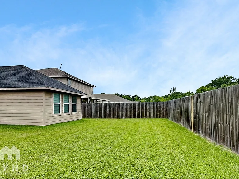 4511 Monarch Blue Ln — Photo 21