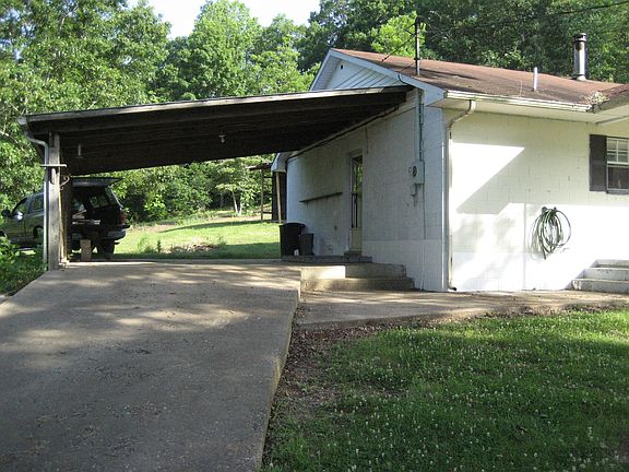 Carport