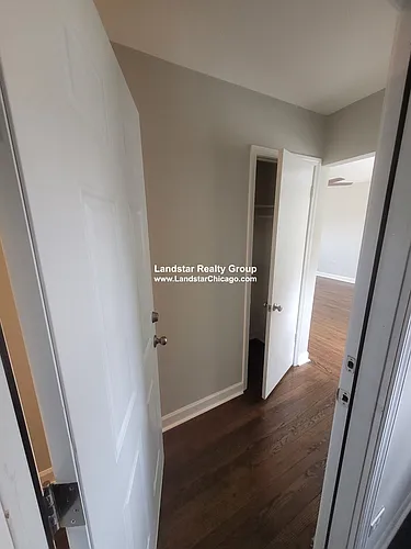 1319 W Sherwin Ave #1A Photo 1