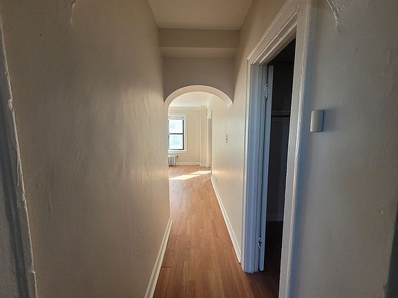 2nd image of 922 West St #Eastwood402