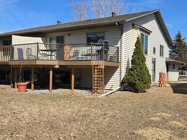 2526 25th Ave S UNIT B, Fargo, ND 58103