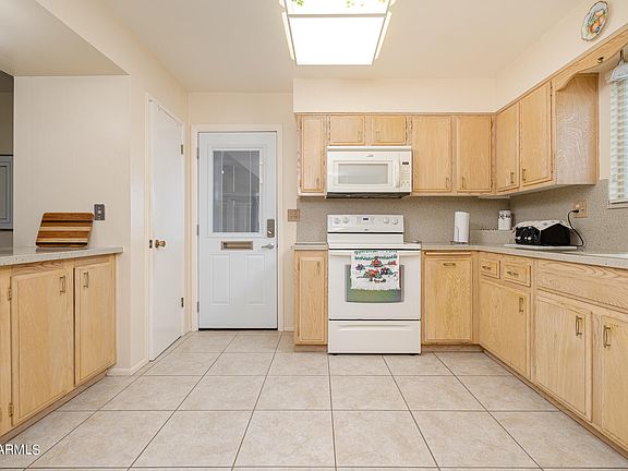 3rd image of 10409 W Corte Del Sol Oeste