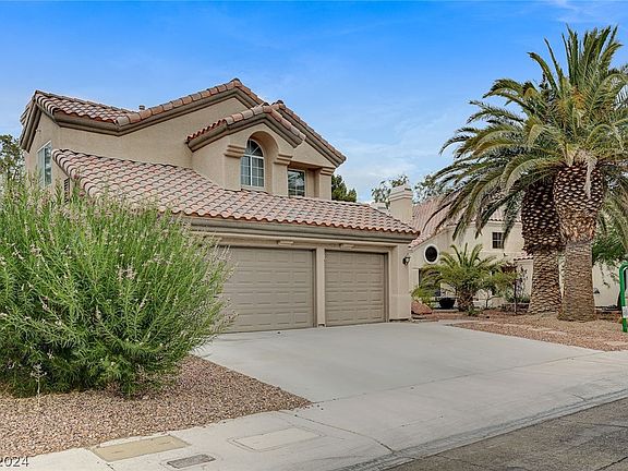 3rd image of 2912 Cape Verde Ln