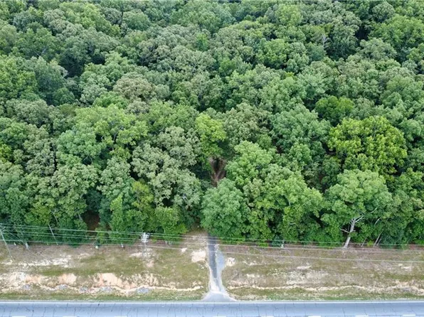 768 Knox Bridge Hwy #X, White, GA 30184
