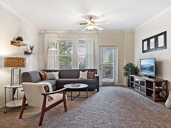 Spacious Floor Plans