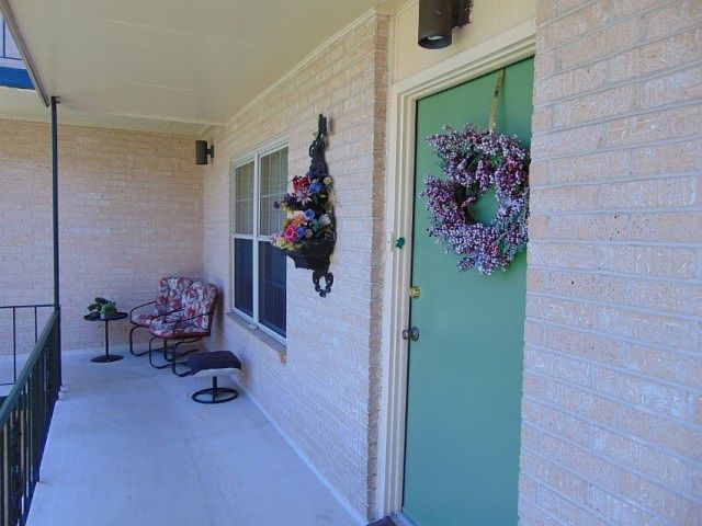 1st image of 2724 Whitney Pl APT 233