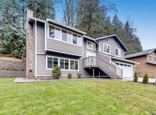 1233 NE Ballinger Pl, Shoreline, WA 98155