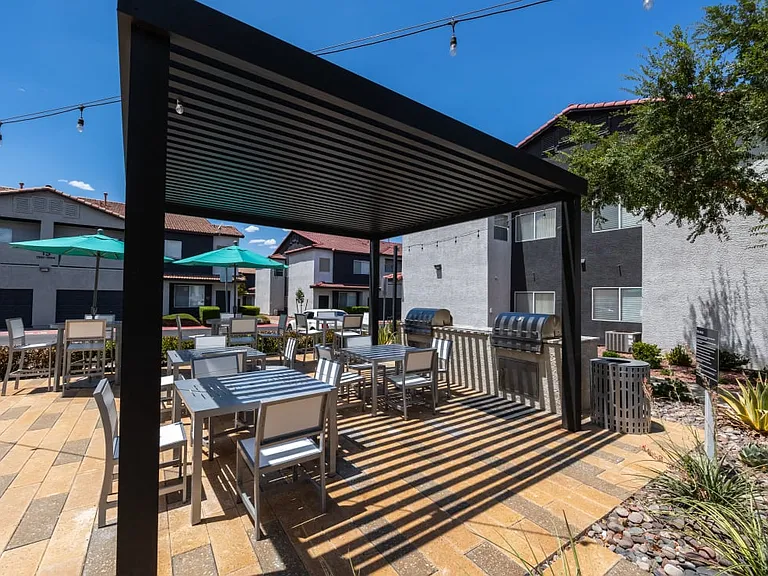 The Townhomes at Horizon Ridge, Henderson, NV, BBQ Grilling Stations