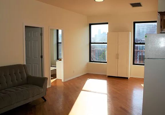 2nd image of 501 E 116th St #7E