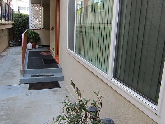 common area walk way