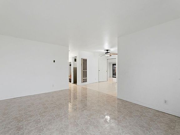 5th image of 479 Dixon Rd