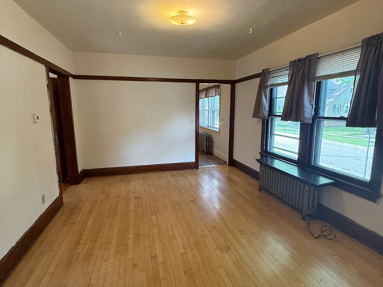 3 bed, 1104 sqft, $2,925 — Photo 4