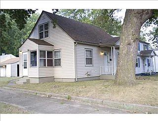 1st image of 1921 Bergan St