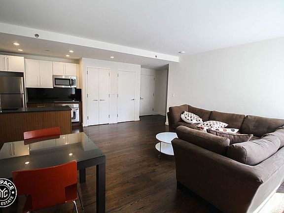 2nd image of 1209 Dekalb Ave APT 323