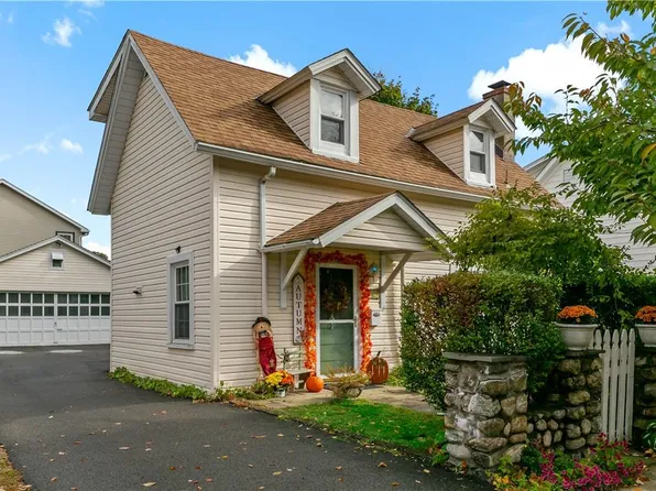 32 Parsonage Street, Cold Spring, NY 10516