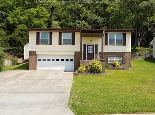 85 Janette Dr, Poca, WV 25159