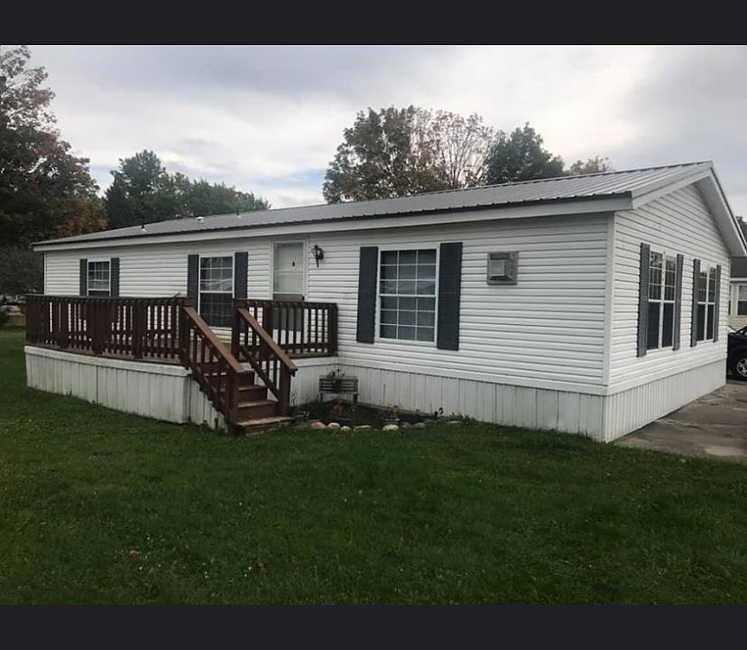 1st image of 39 Sycamore Ave