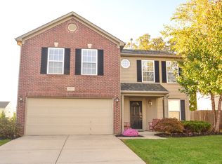 10331 Cotton Blossom Dr, Fishers, IN 46038
