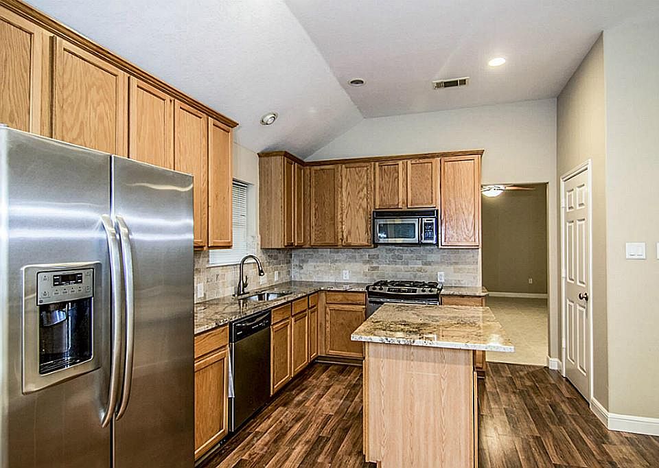 1st image of 14711 Plains River Dr
