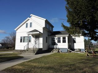 601 Mount Carmel St, Mount Calvary, WI 53057