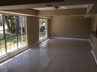 626 Oakdale Ave, Shoreacres, TX 77571